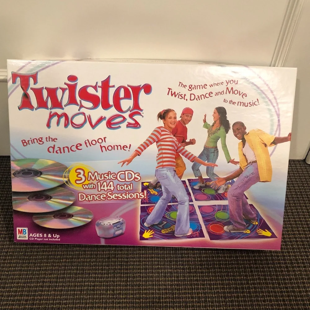 TWISTER MOVES 2003 EDITION - NEVER USED